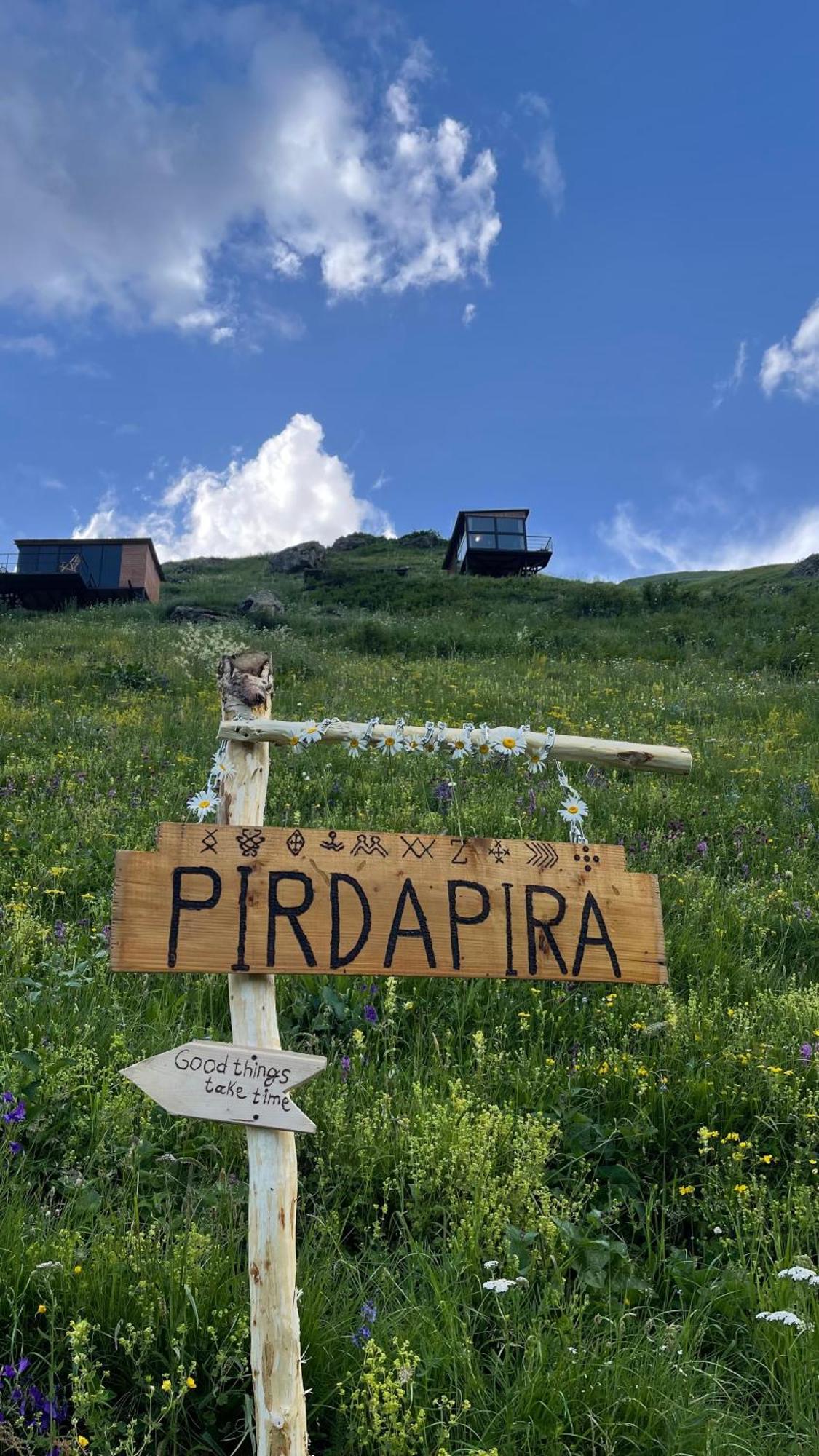 شقة Pirdapira جوتا المظهر الخارجي الصورة